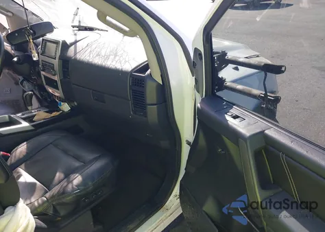 2014 Nissan Titan Pro-4X z USA, uszkodzony, nr VIN 1N6BA0EC3EN504087